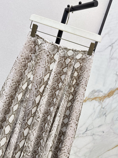 Loe 25ss ruffle skirt