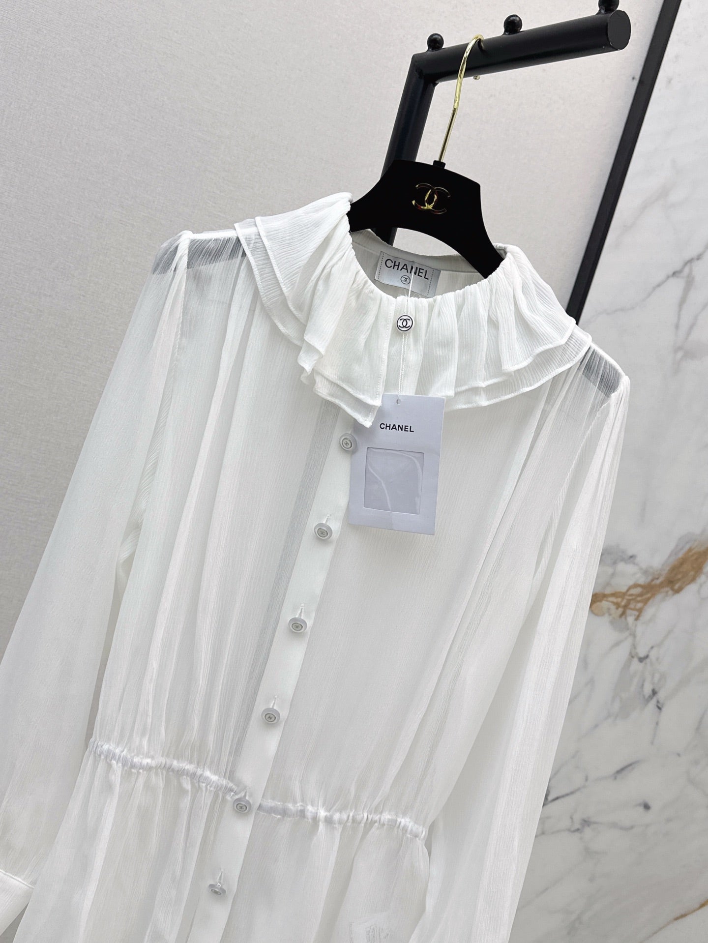 Chan 25ss ruffle Silk shirt