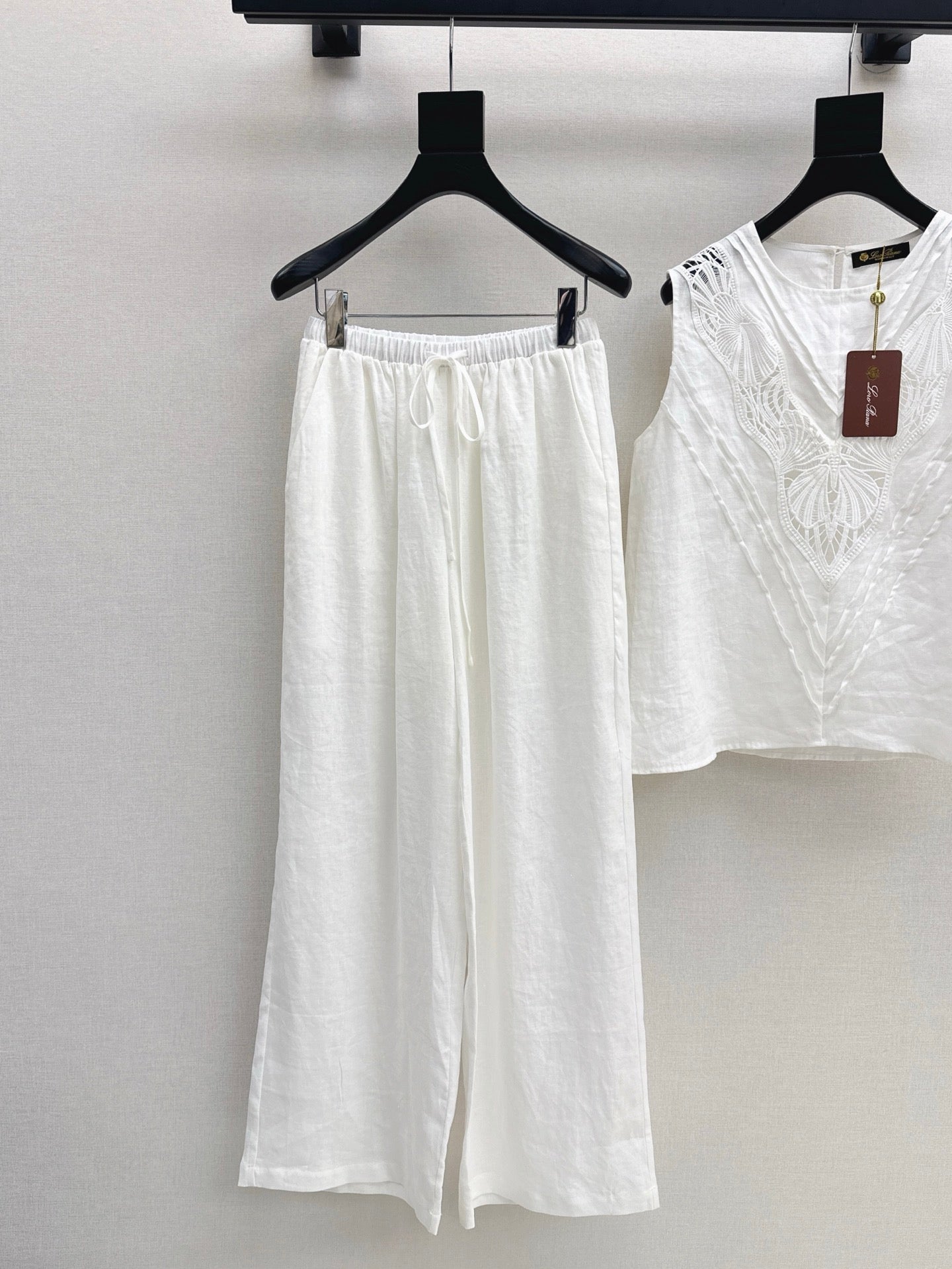 Loro 25ss linen suit