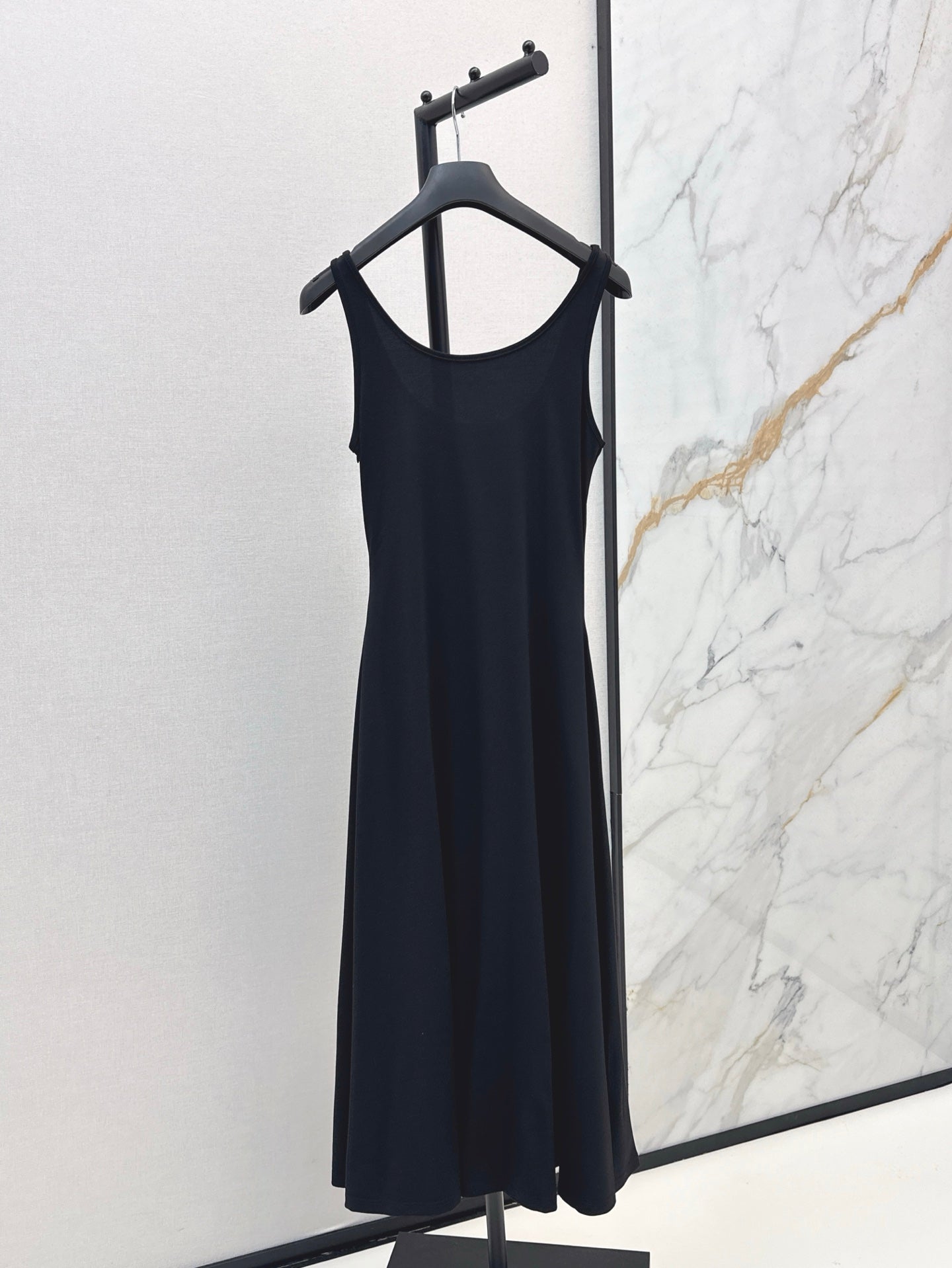 CD 25ss slip dress