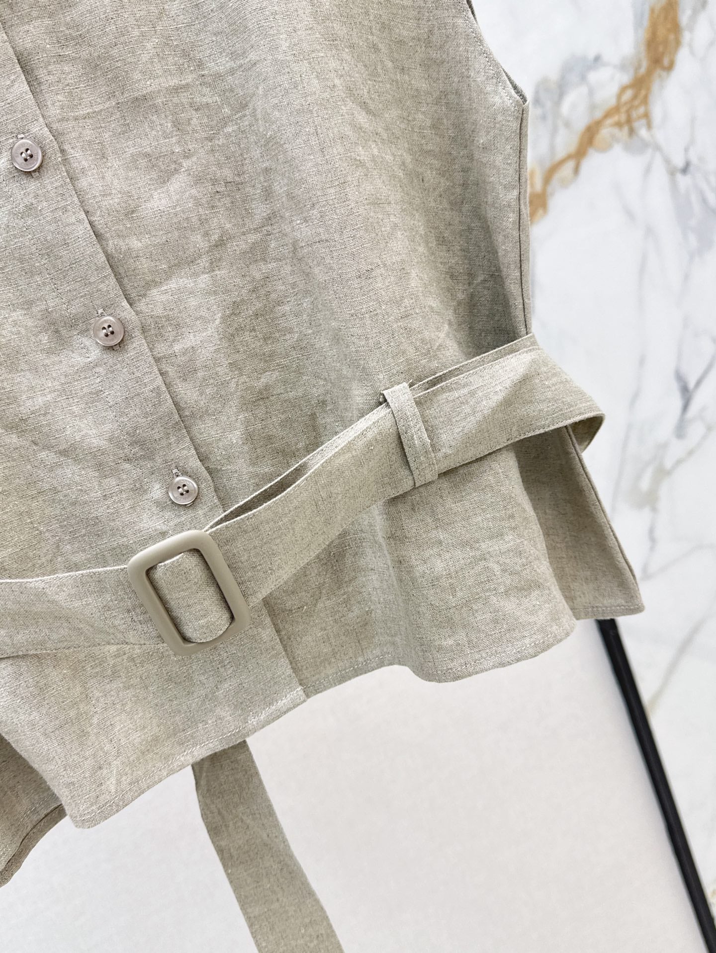 Brune 25ss linen vest