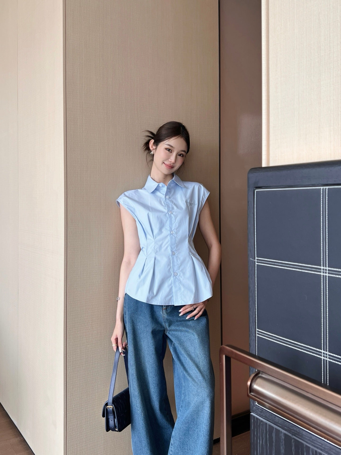 CD 25ss sleeveless shirt