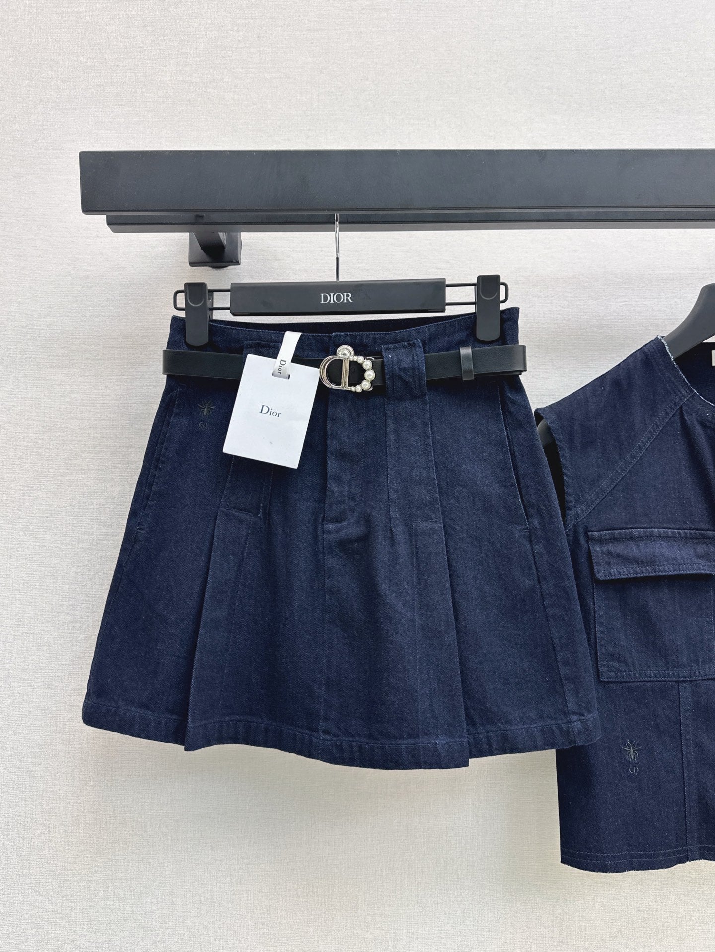 CD 25ss denim skirt