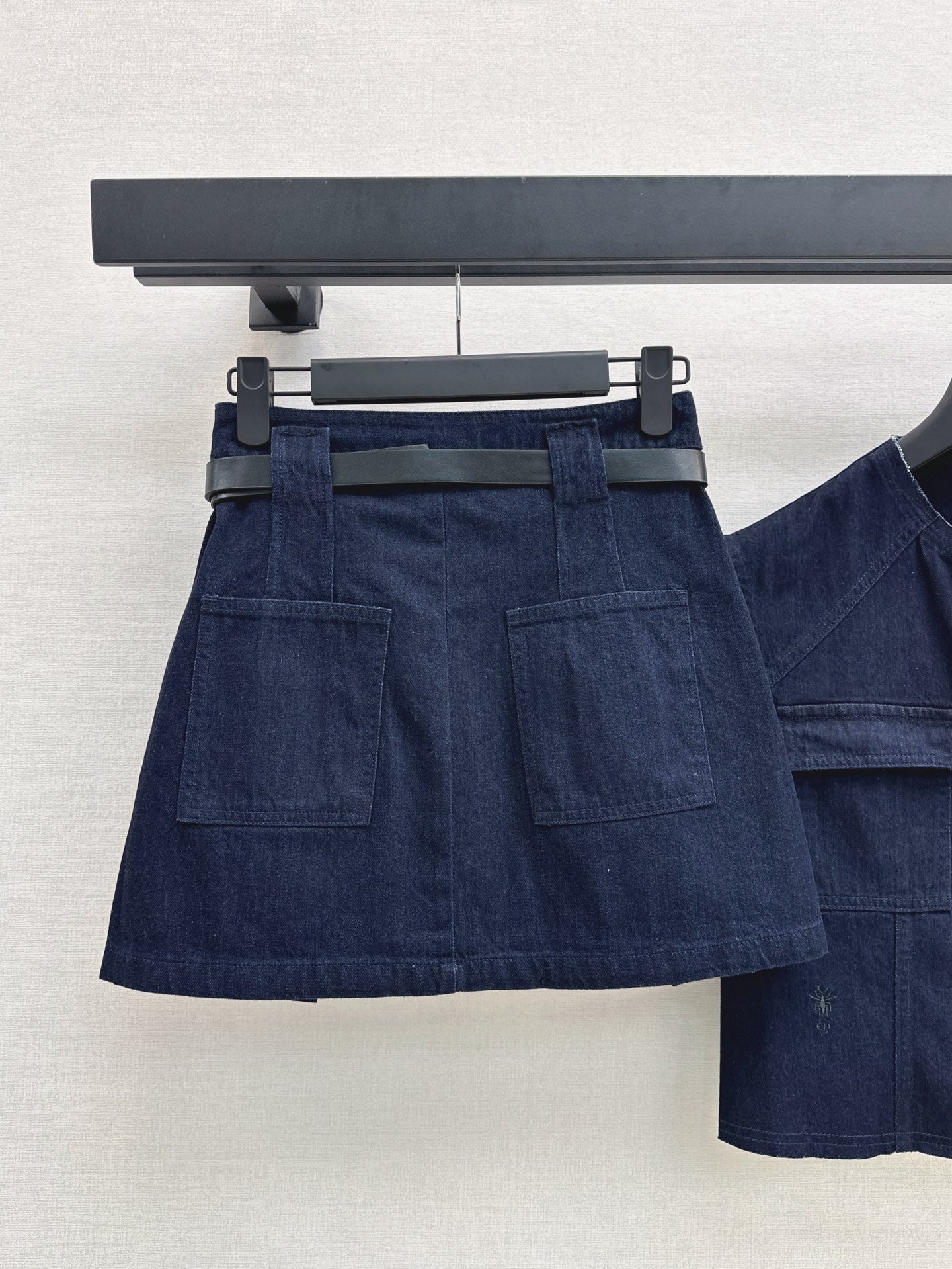CD 25ss denim skirt