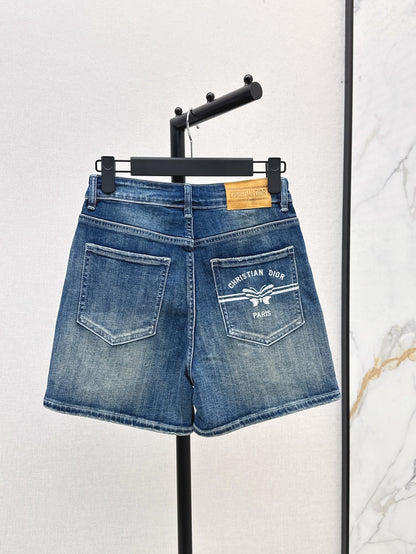 CD 25ss embroidered short