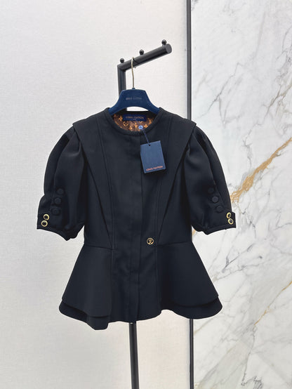 Louis 25ss ruffle coat