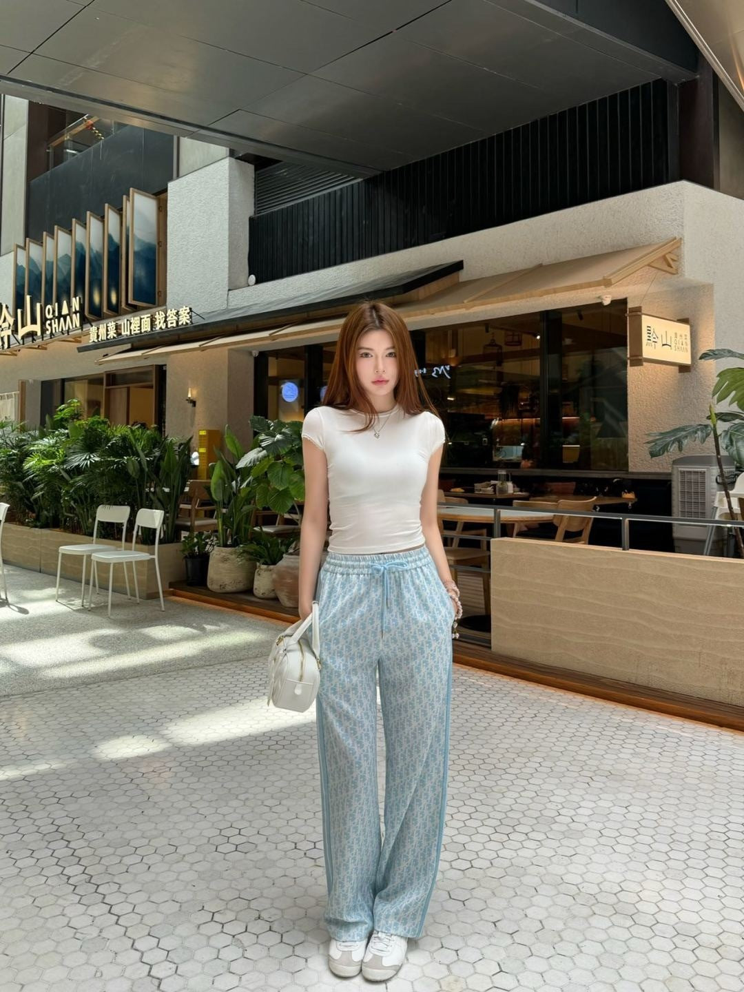 CD 25ss monogram pants