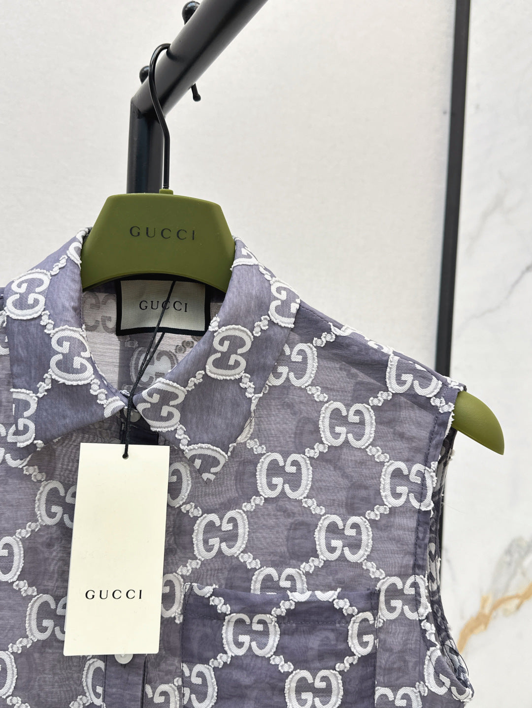 Gu 25ss jacquard lace vest