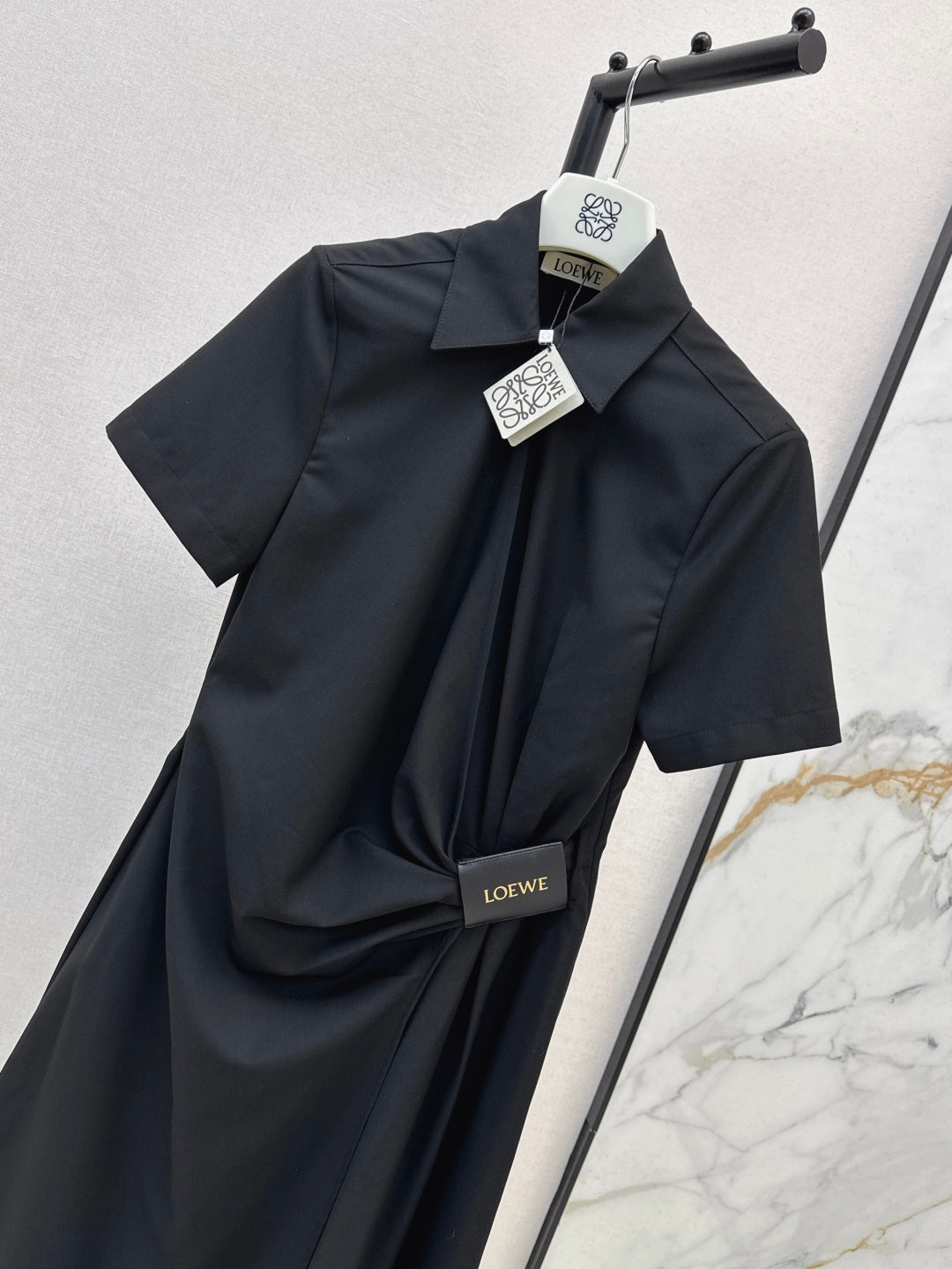 Loe 25ss pleated dress