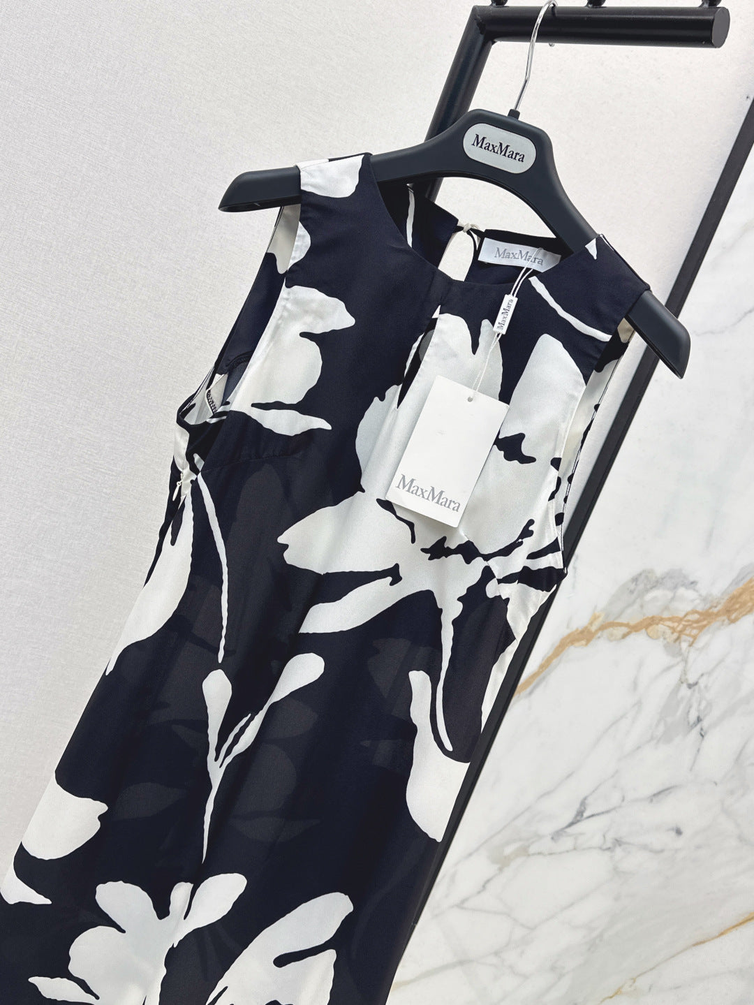 Max 25ss sleeveless dress