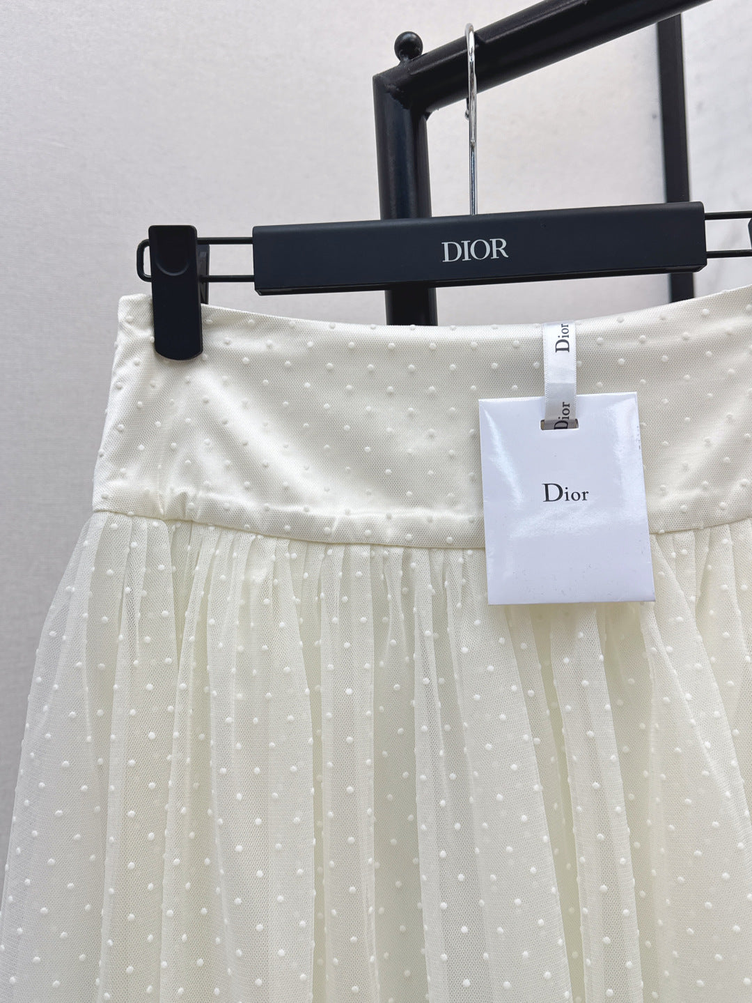 CD 25ss pleated skirt