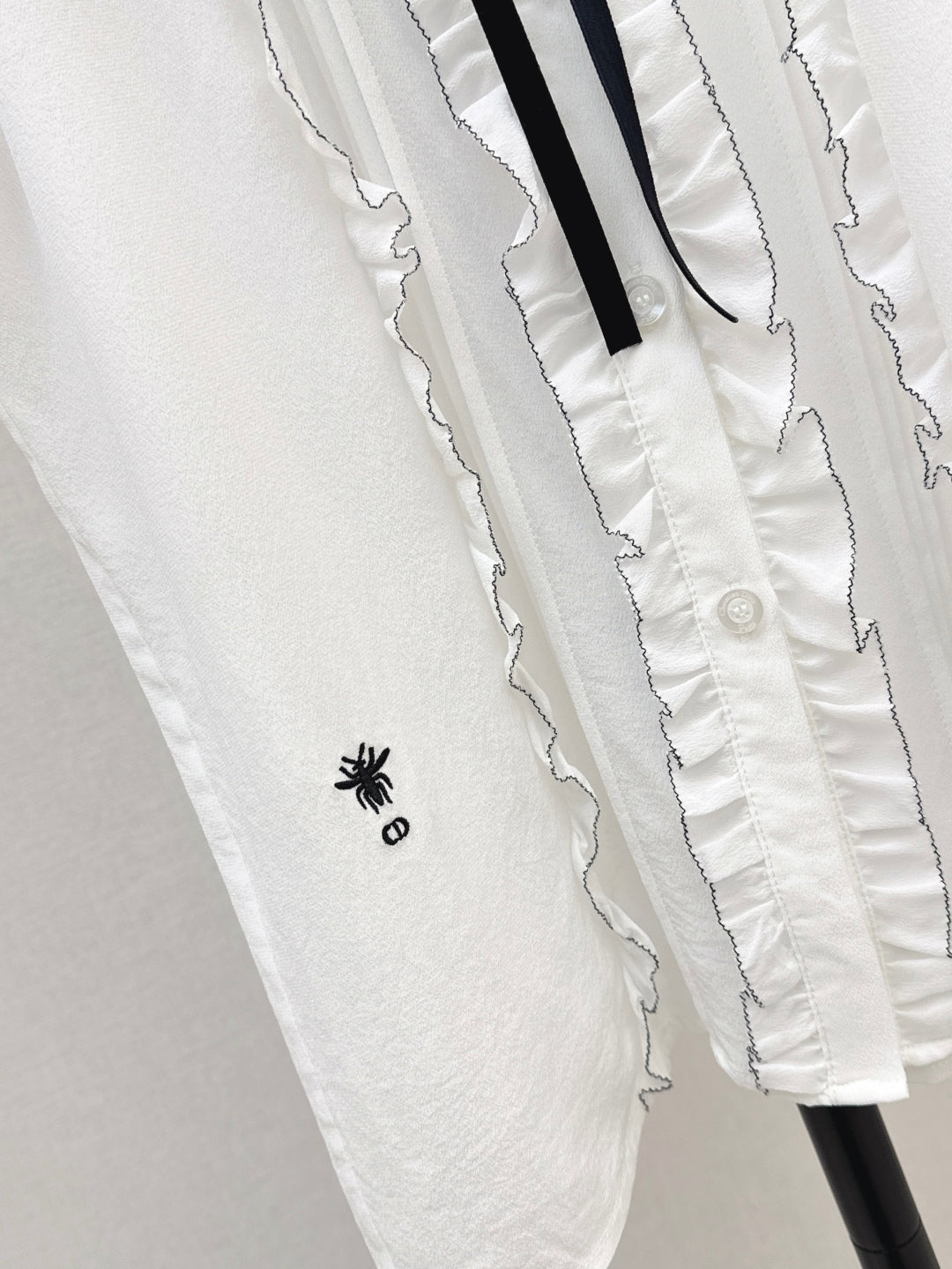 CD 25SS silk sleeveless shirt