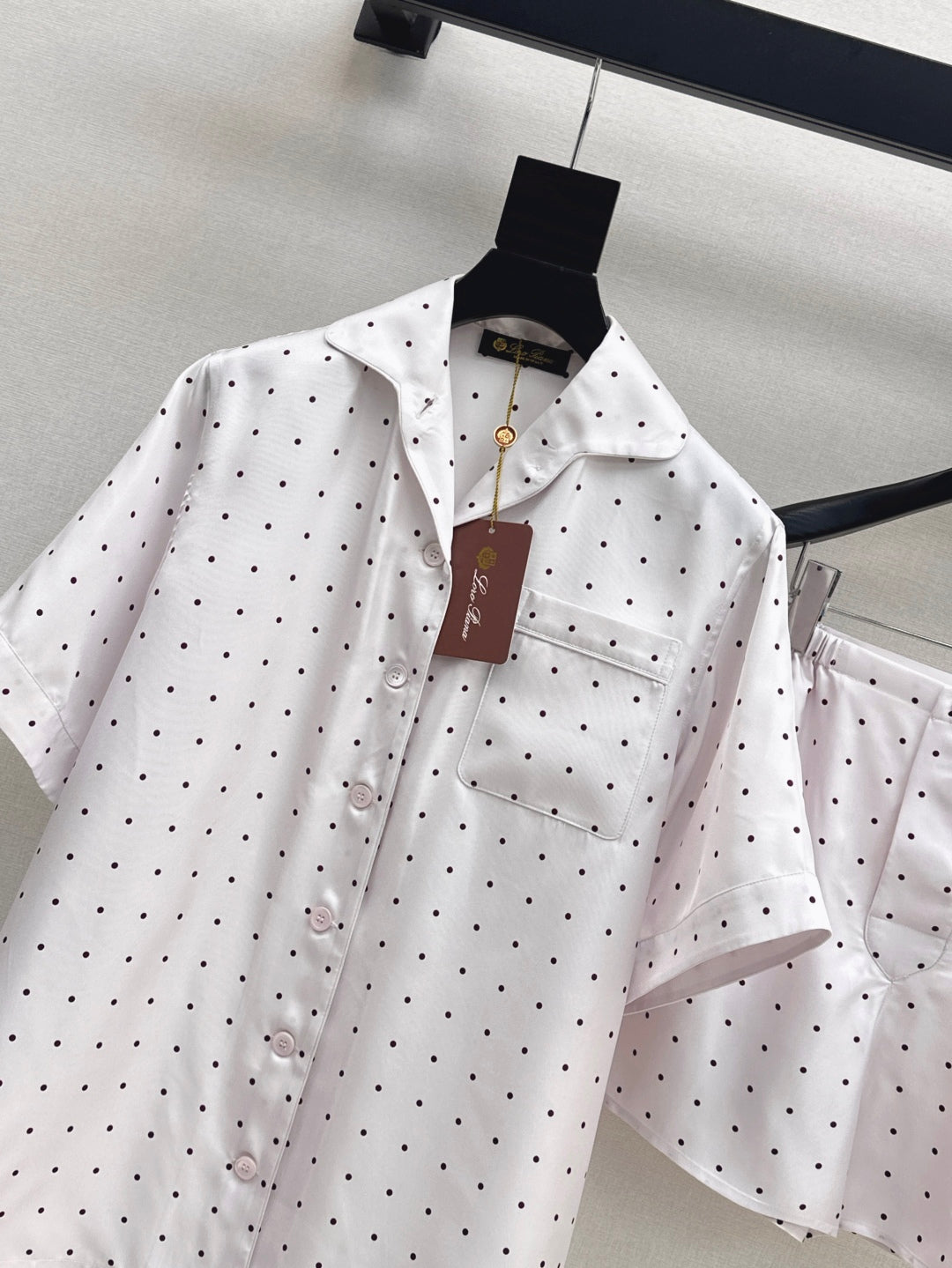 Loro 25ss Silk suit