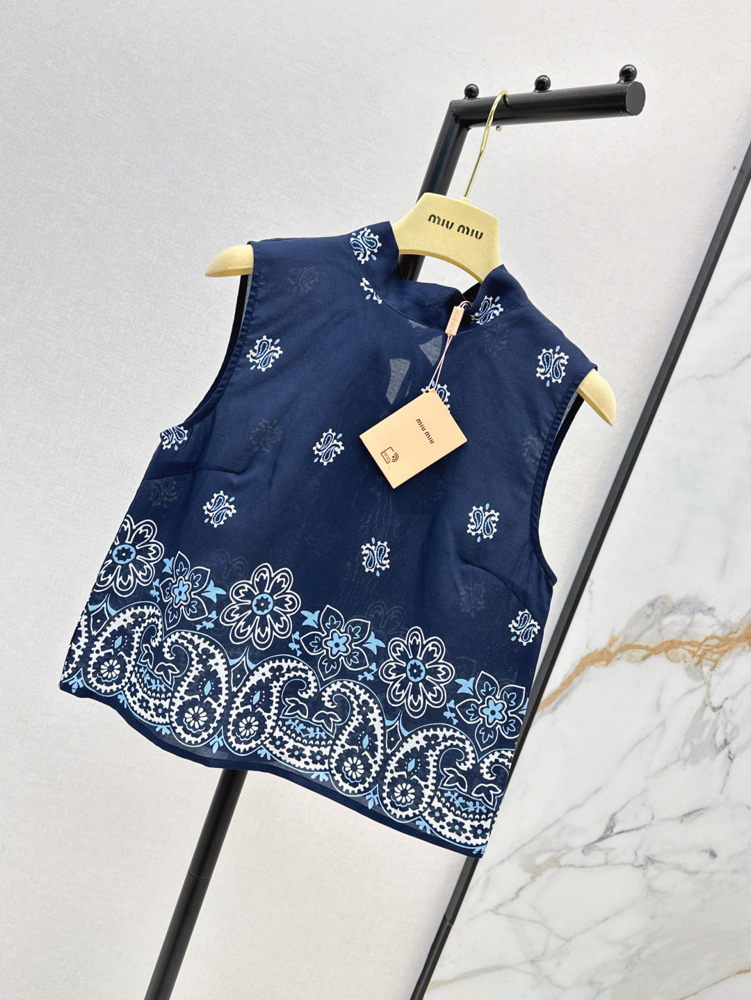 Miu 25ss Linen print vest