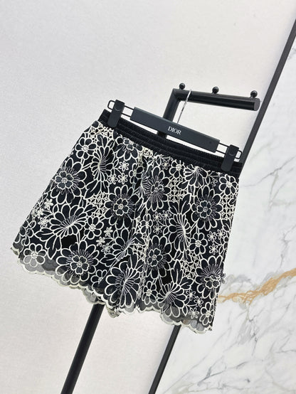 CD 25ss embroidered skirt