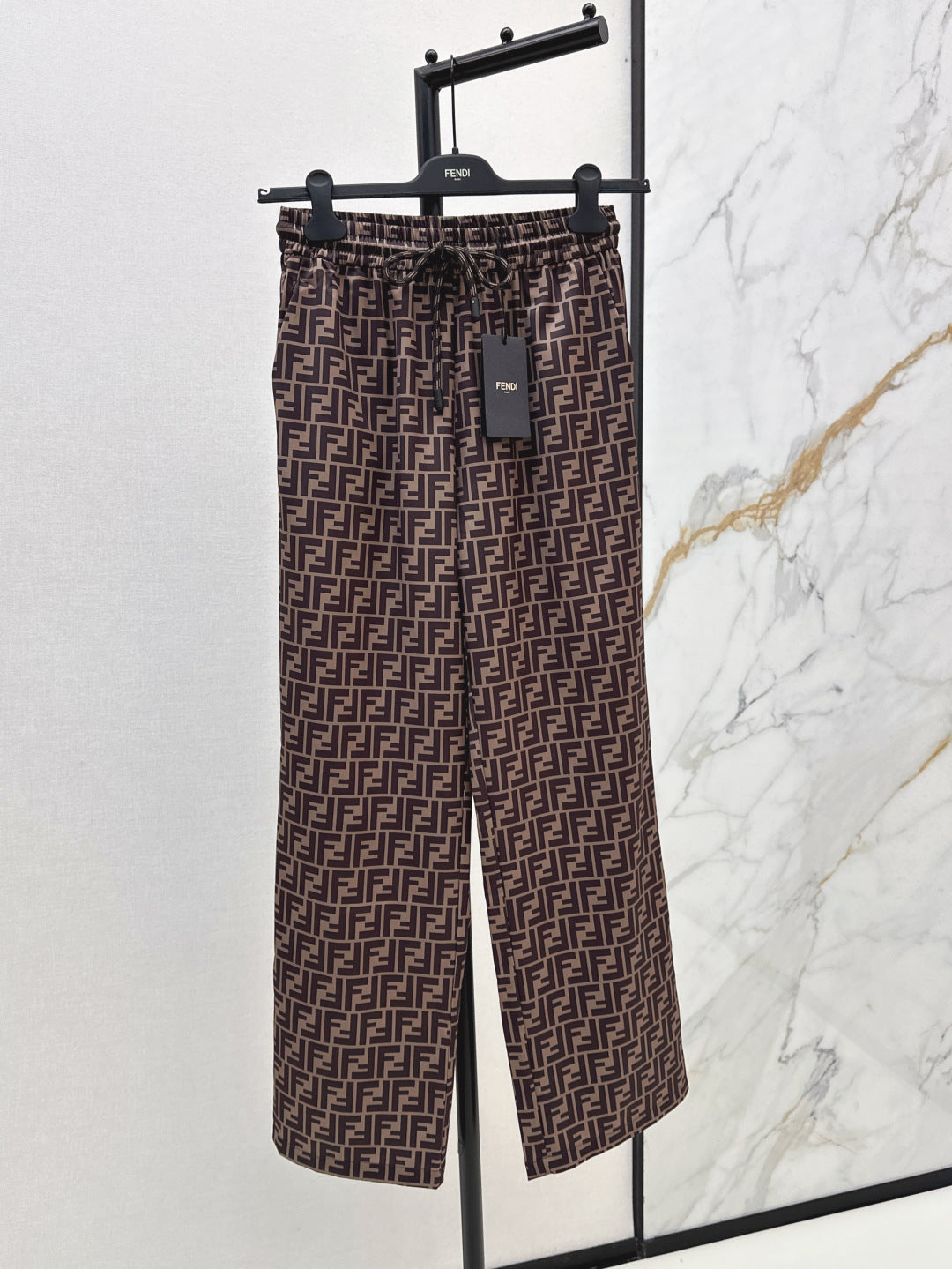 Fend 25ss print pants