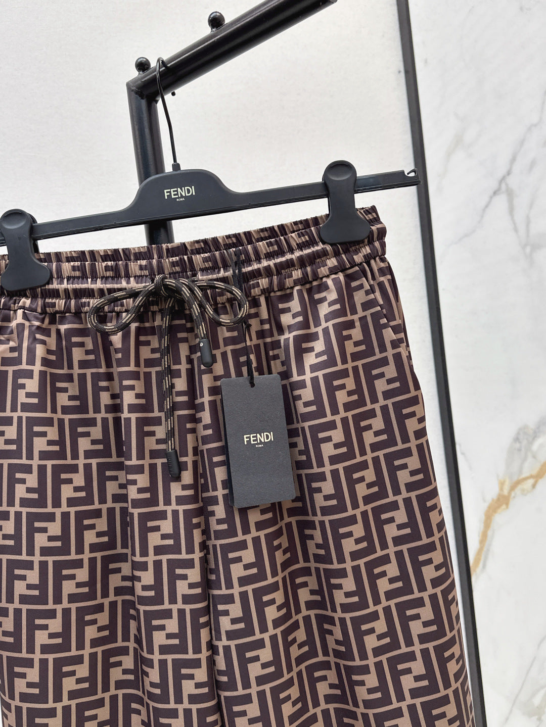 Fend 25ss print pants