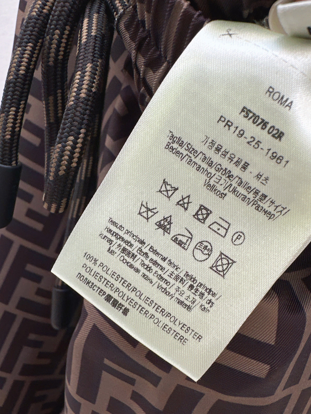 Fend 25ss print pants