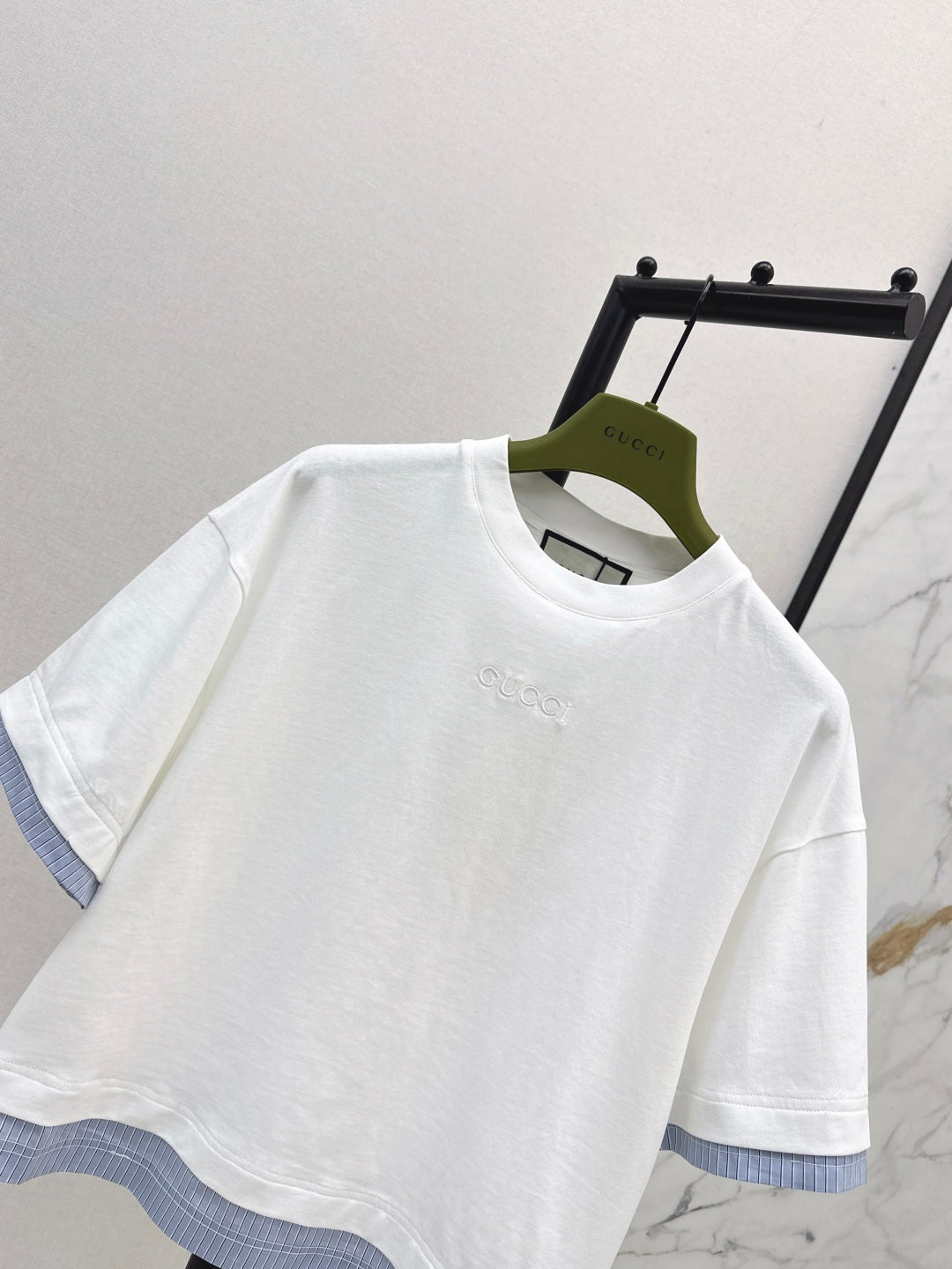Guc 25ss embroidered t-shirt