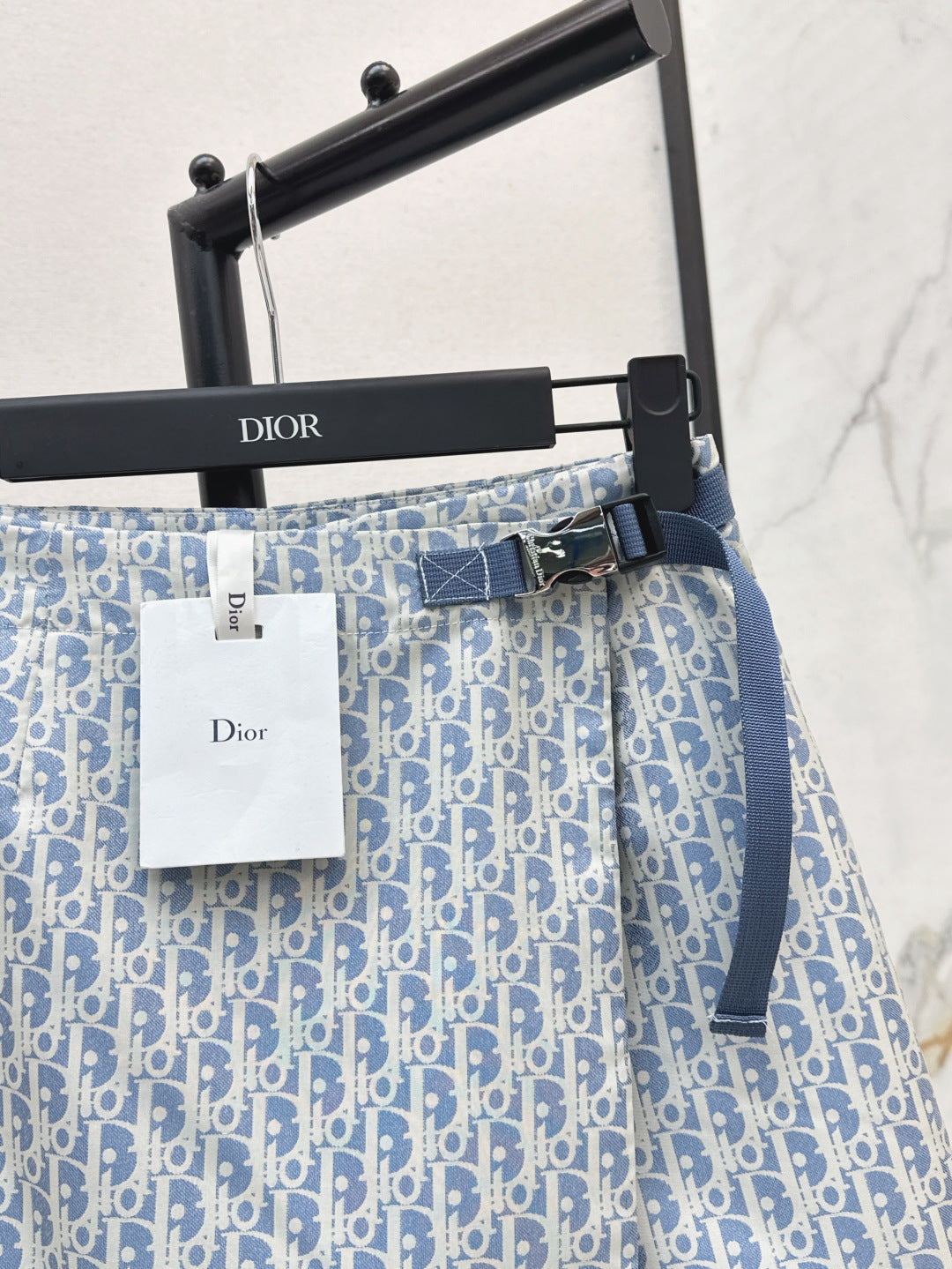 CD 25SS miss print skort