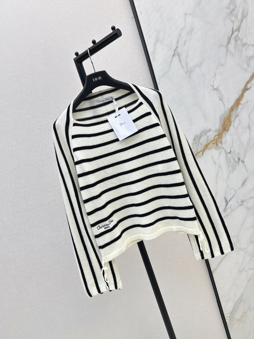 CD 25ss miss D sweater