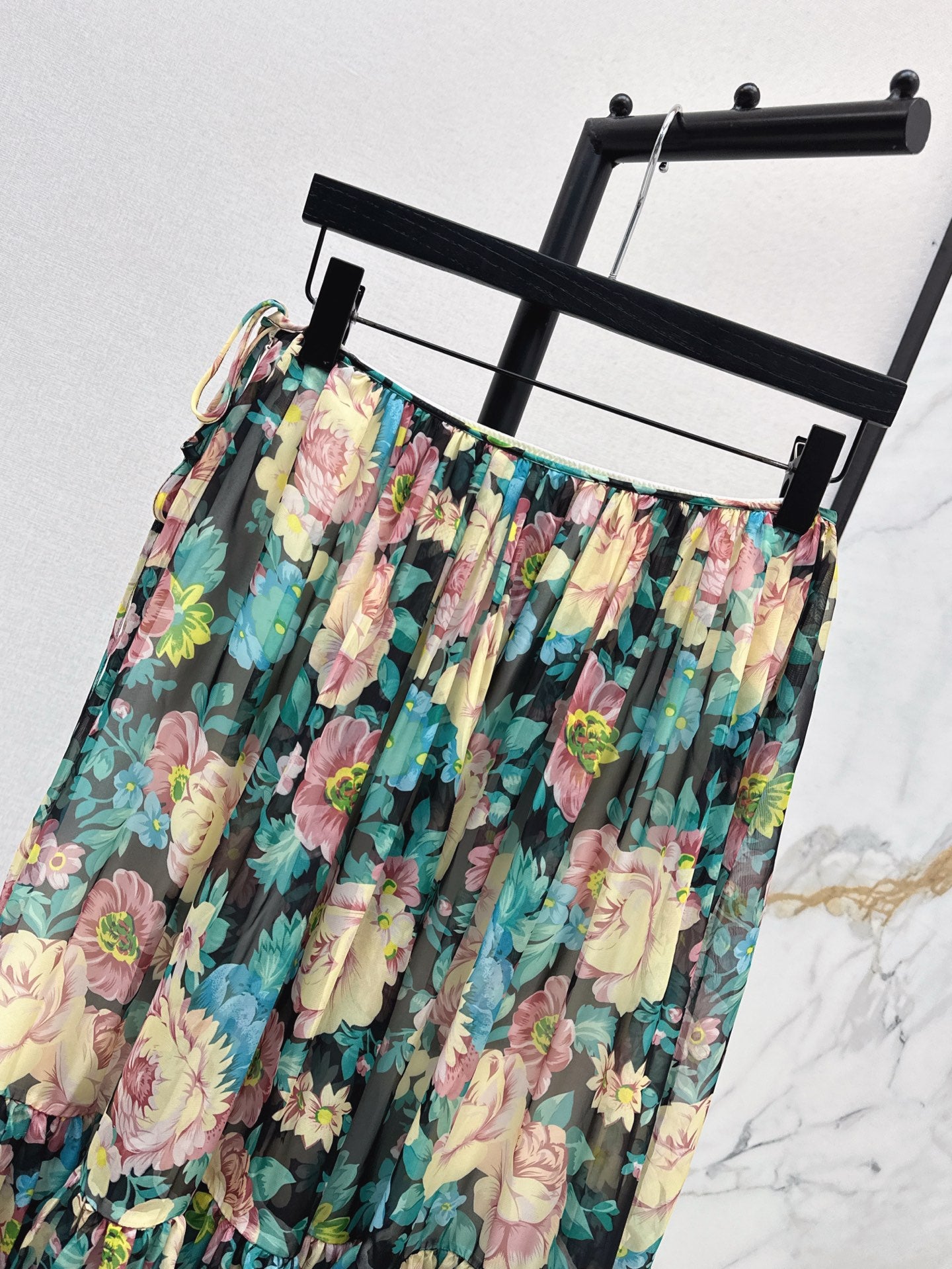 Cho 25ss chiffon skirt