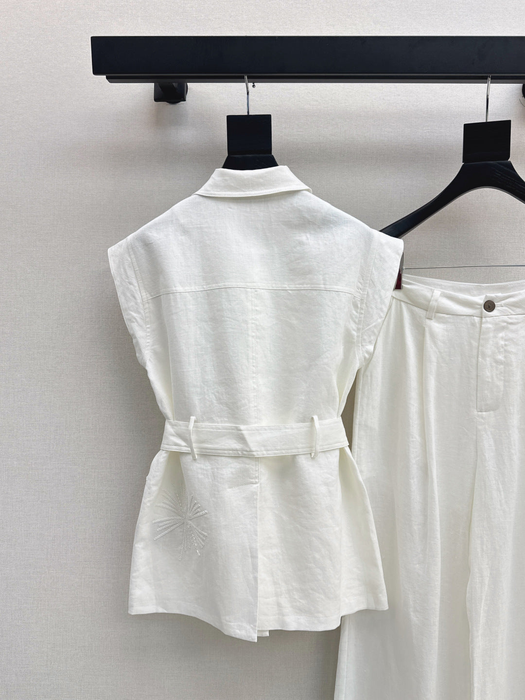 Loro 25ss linen embroidered suit