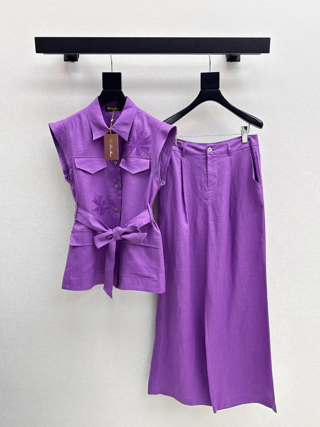 Loro 25ss linen embroidered suit