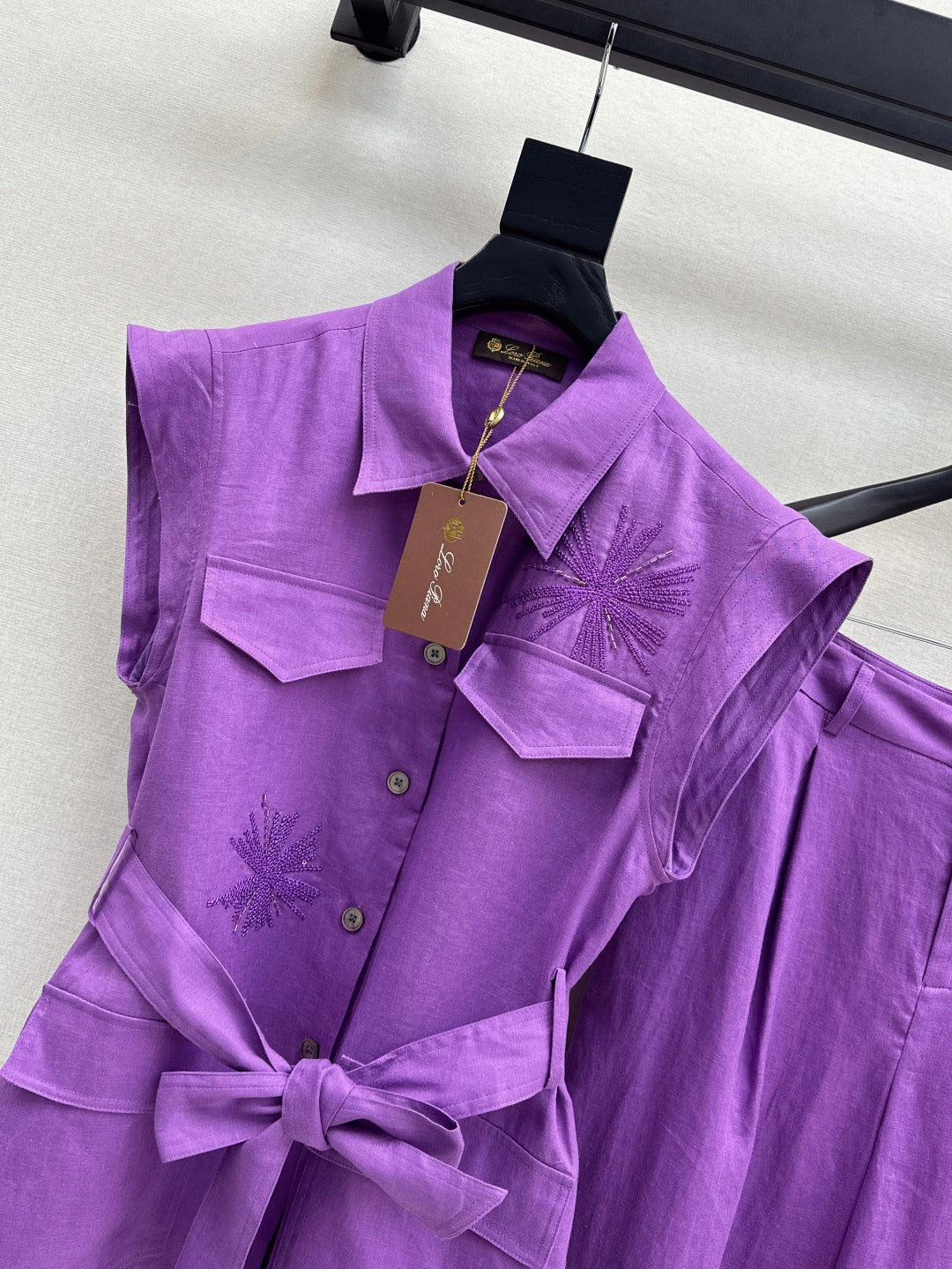 Loro 25ss linen embroidered suit