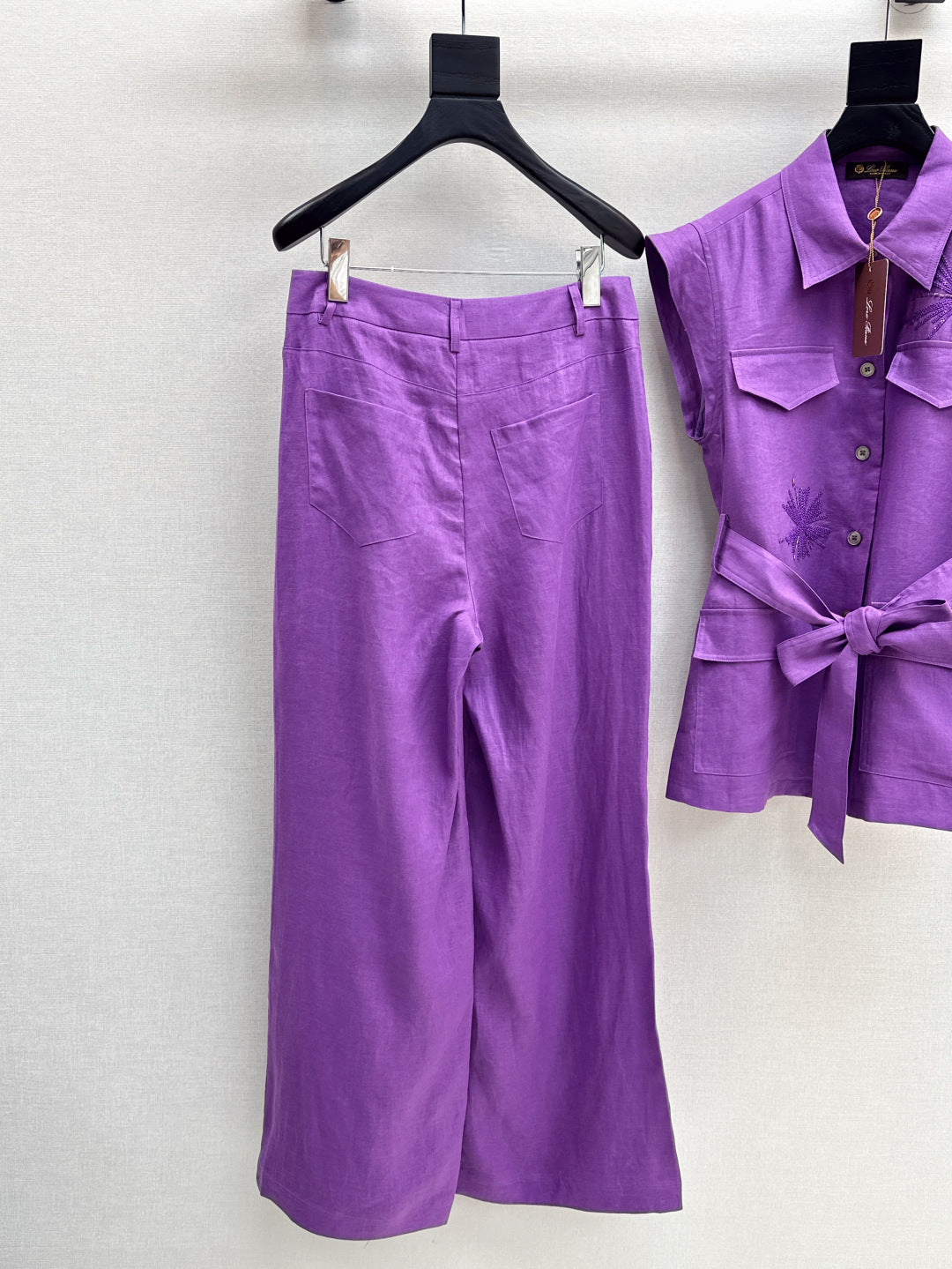 Loro 25ss linen embroidered suit