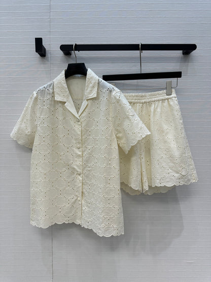 Monc 25ss embroidered suit
