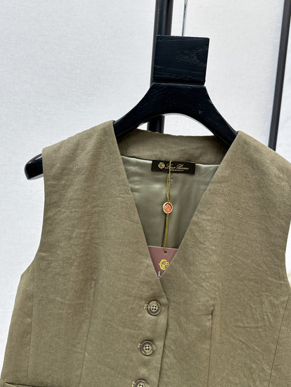 Loro 25ss linen vest