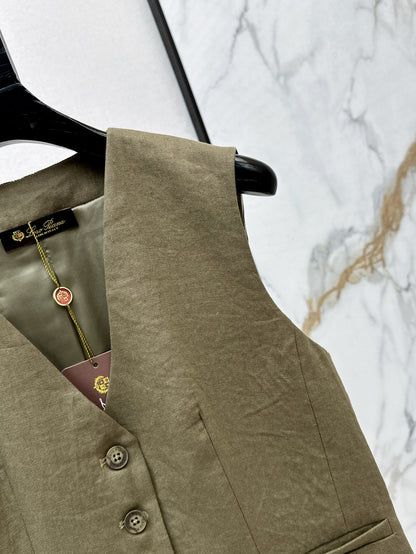 Loro 25ss linen vest