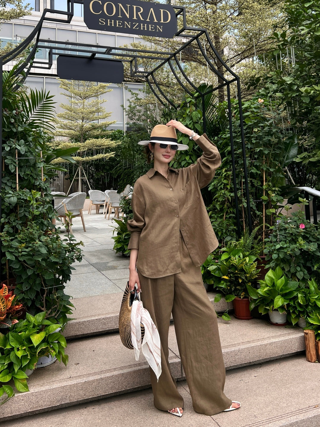 Loro 25ss linen pants