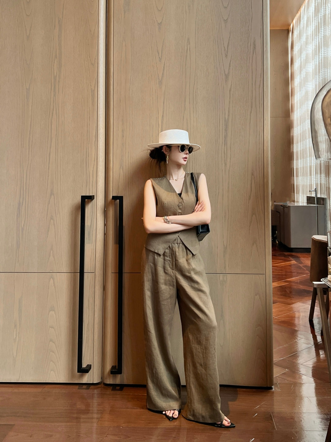 Loro 25ss linen vest