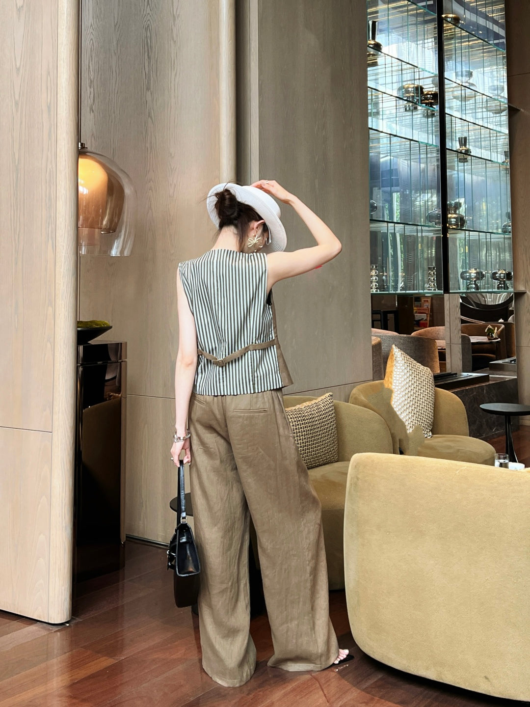 Loro 25ss linen vest