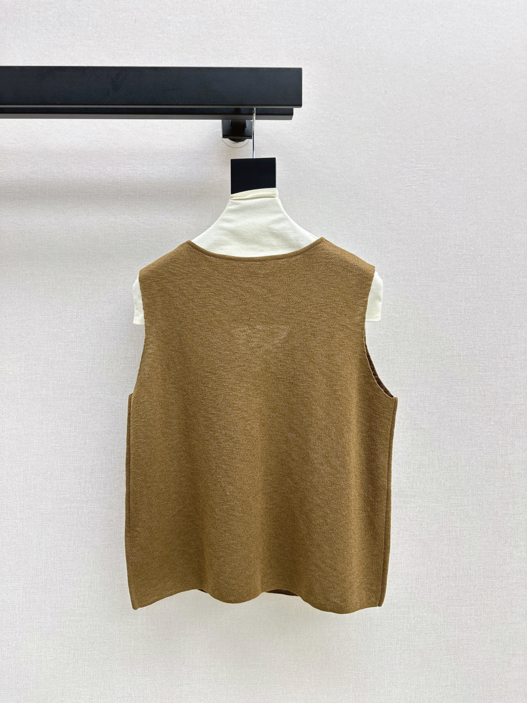Max 25ss embroidered vest