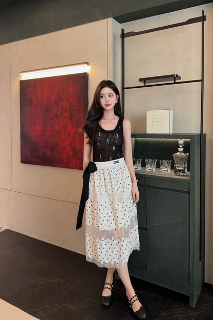 Miu 25ss lace skirt