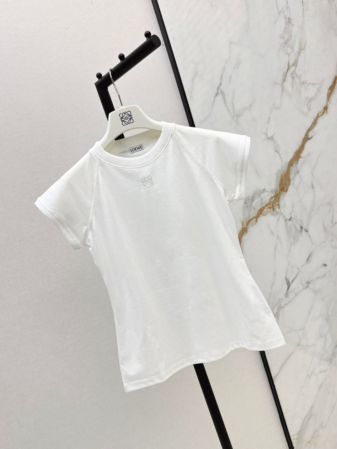Loe 25ss embroidered t-shirt