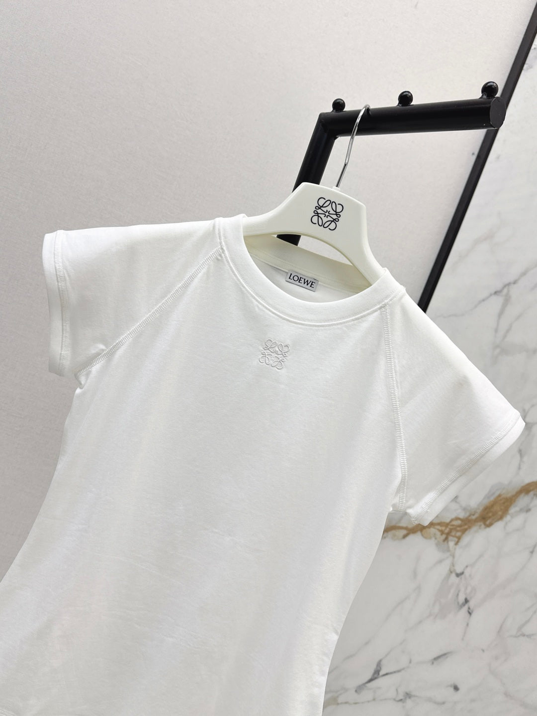 Loe 25ss embroidered t-shirt