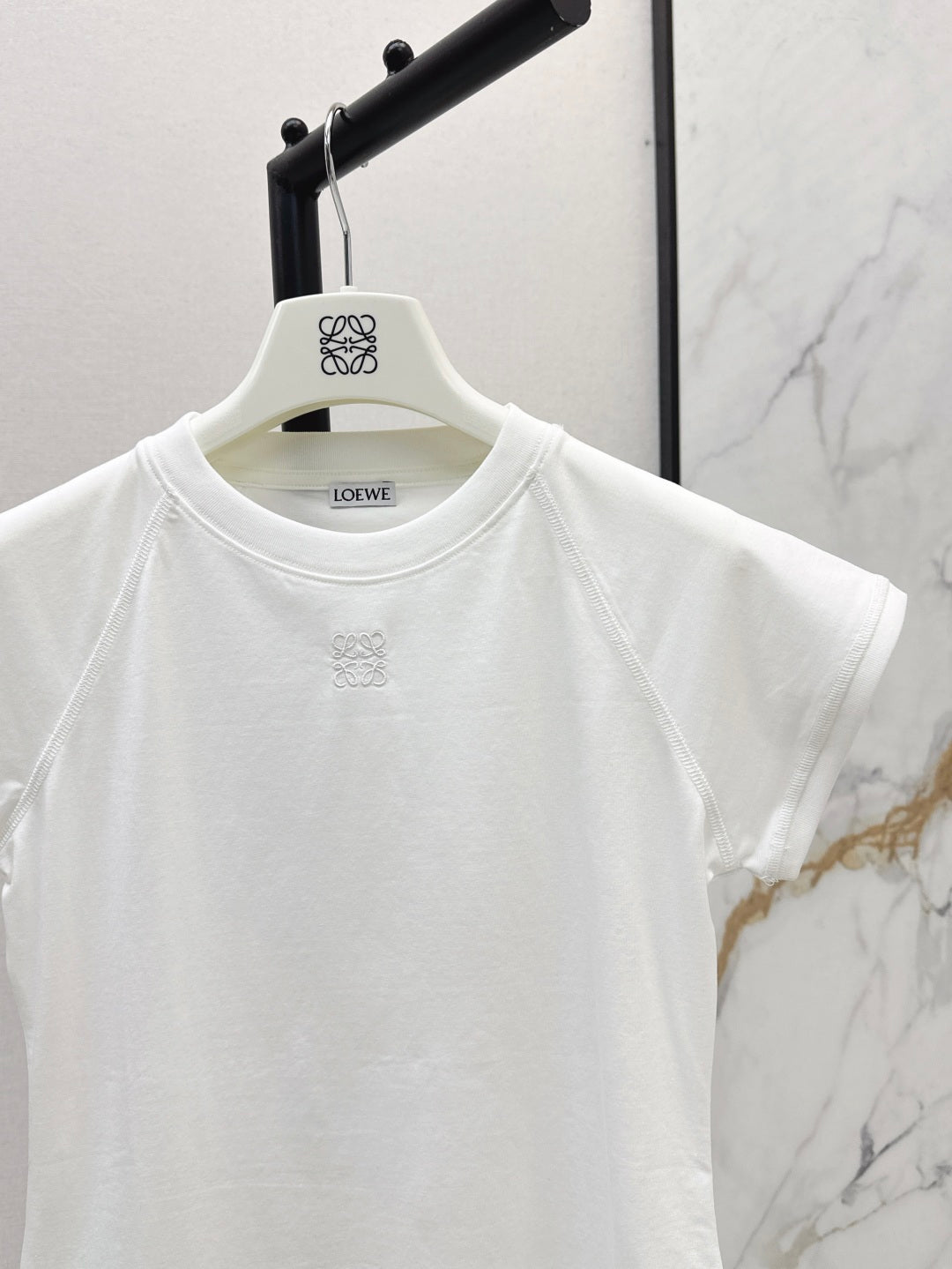 Loe 25ss embroidered t-shirt