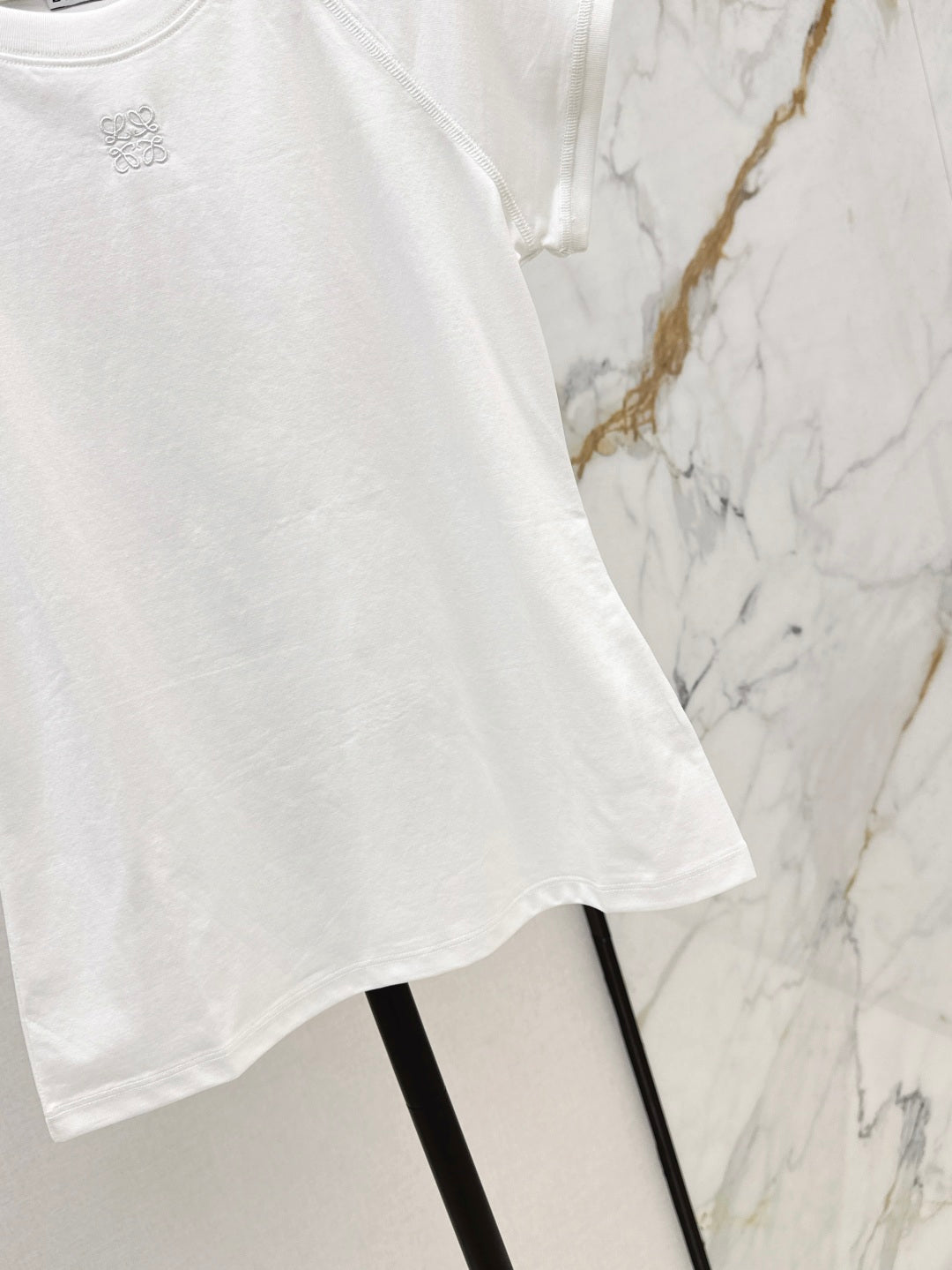 Loe 25ss embroidered t-shirt