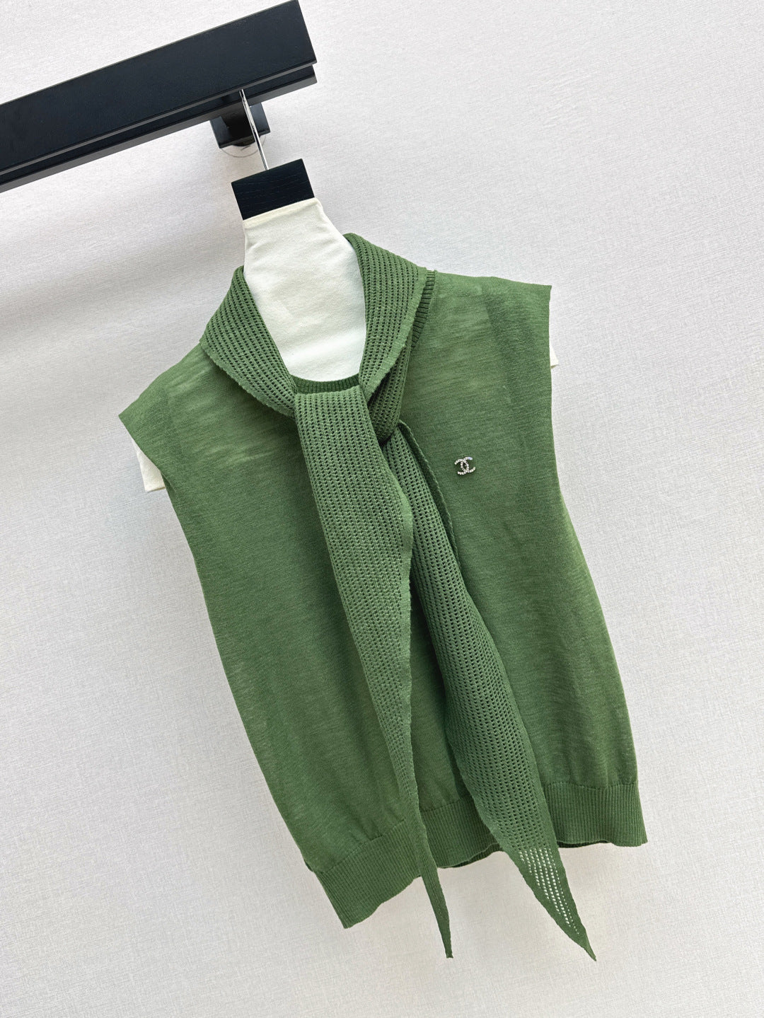 Chan 25ss knit vest