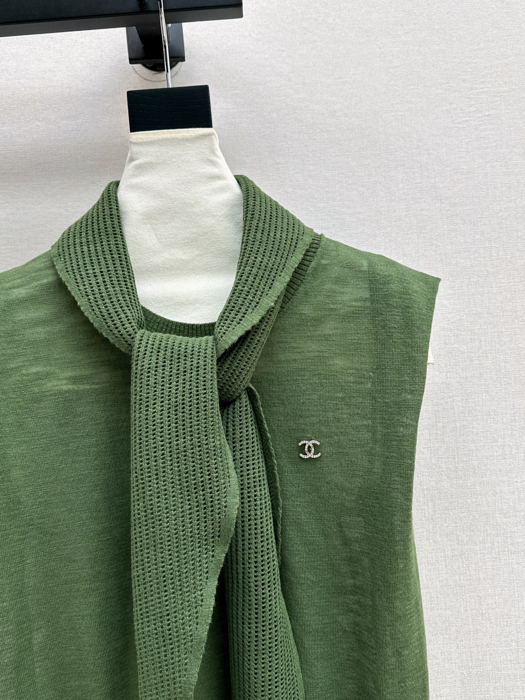 Chan 25ss knit vest