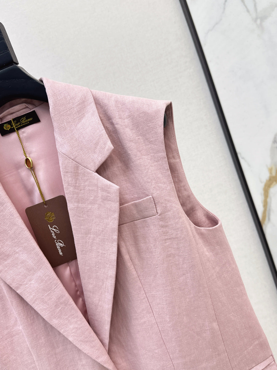 Loro 25ss linen vest