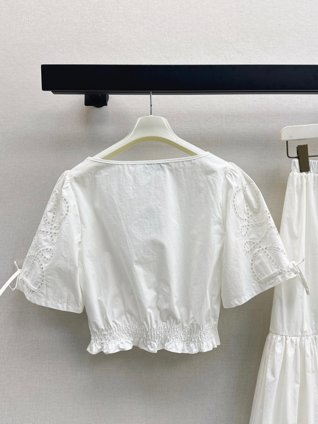 Loe 25ss embroidered shirt