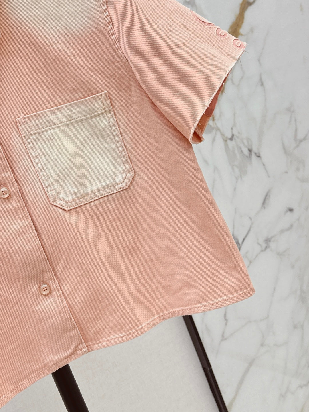 Loe 25ss crop shirt