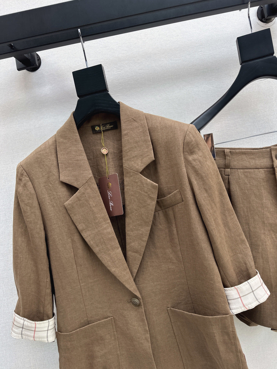 Loro 25ss linen suit