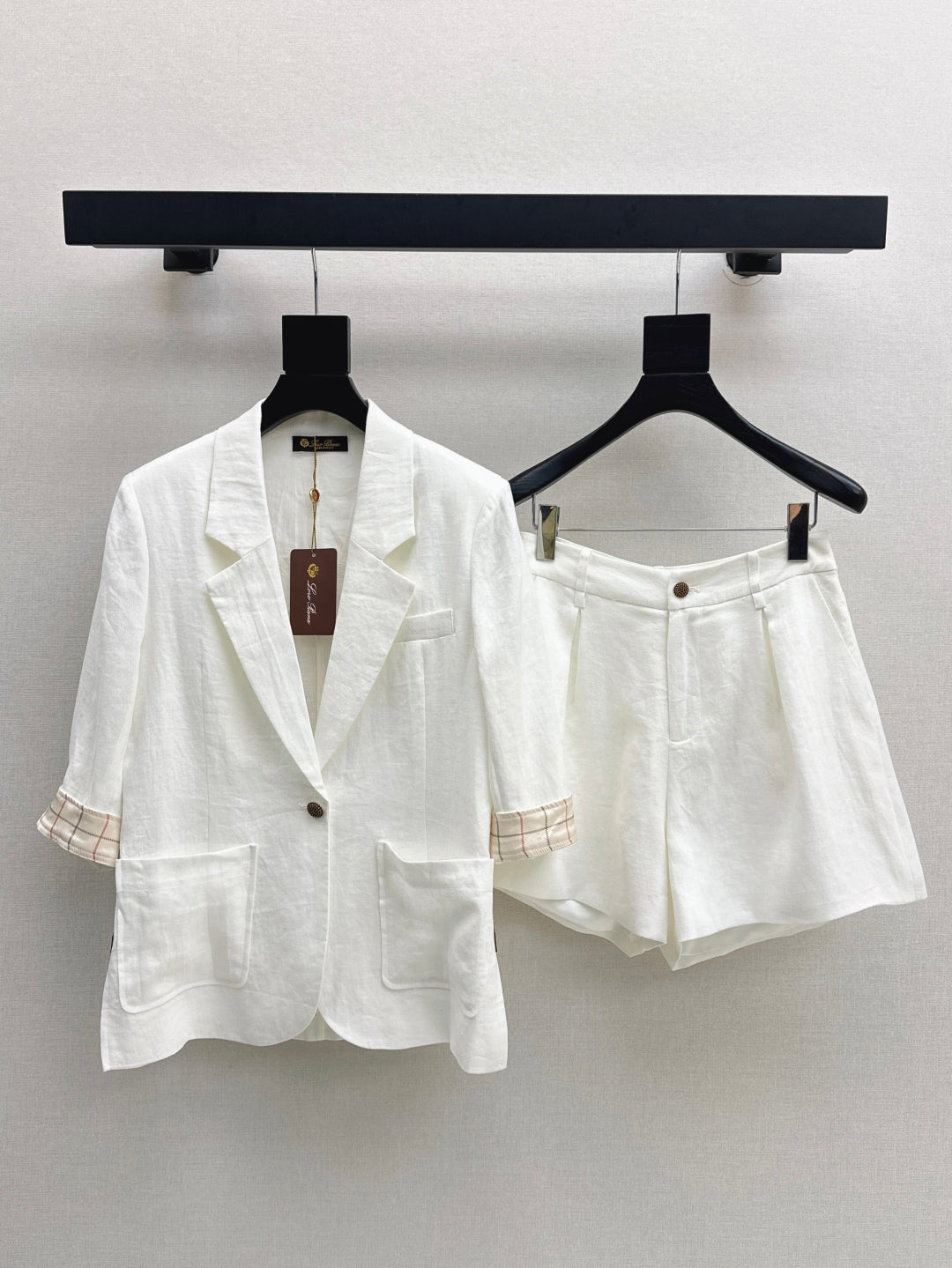 Loro 25ss linen suit
