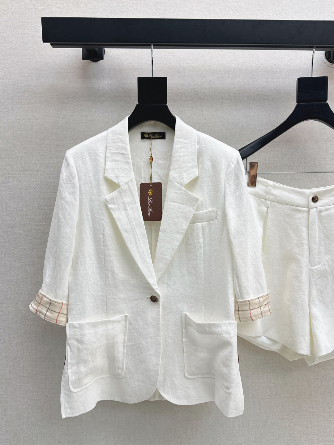 Loro 25ss linen suit